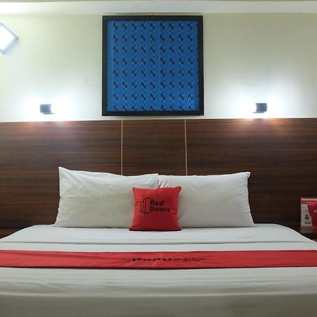 Reddoorz Plus Near Senen Jakarta Exterior photo